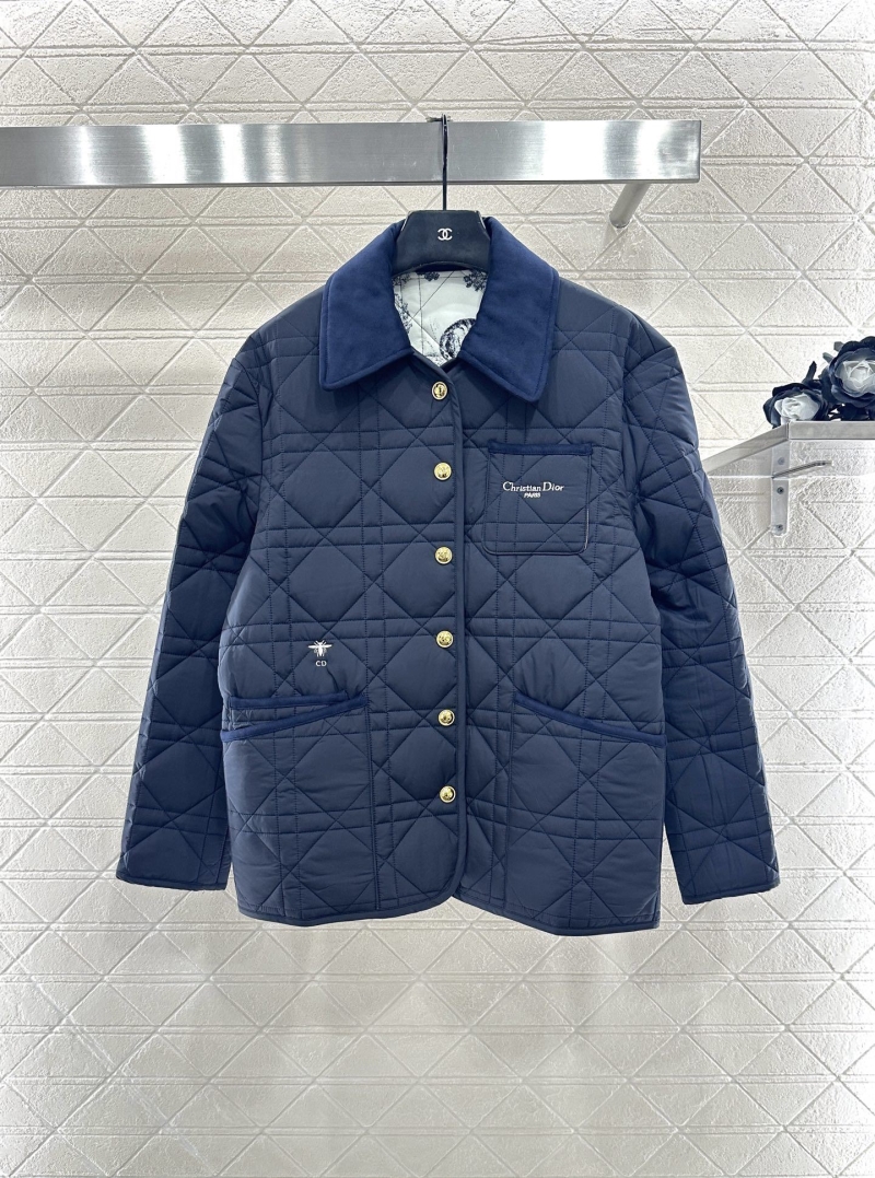 chr1st1an D10r outwear